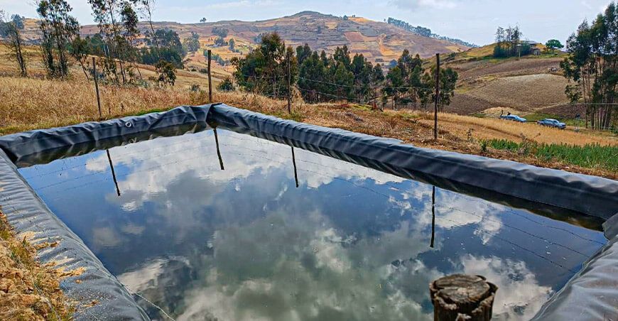 Siembra y cosecha de agua reservorios La Libertad