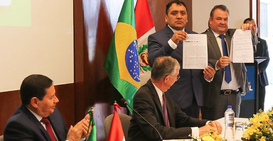 Sierra y Selva Exportadora firmó convenio con la Secretaría del Estado de Agricultura de Minas Gerais de Brasil