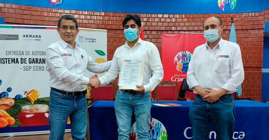Sistema de Garantía Participativo (SGP) a la “Certificadora Ecológica de Residuos Orgánicos Caxamarca”
