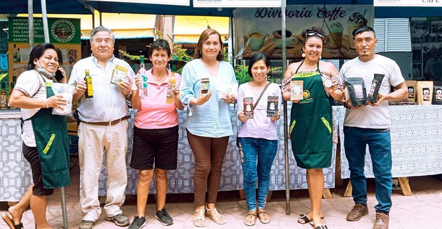 reaperturan “Ucayali Center” con productos derivados