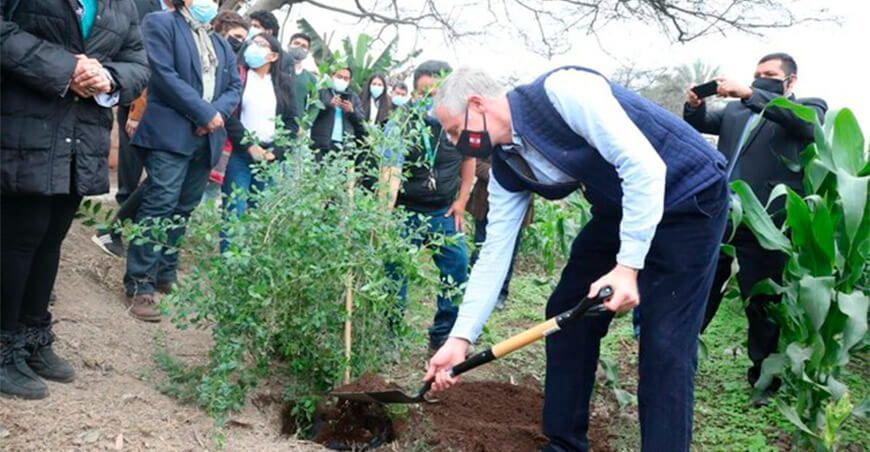 Minam impulsa la creación del primer Jardín Botánico Nacional